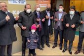 Üsküdar’da yenilen Mustafa Kavsar Baba Camisi ibadete açıldı